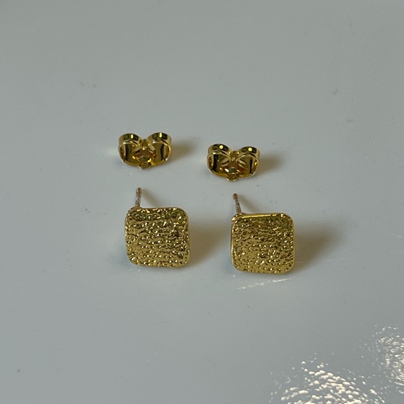 Dubai Gold-Toned Earrings - Picture 3 of 5